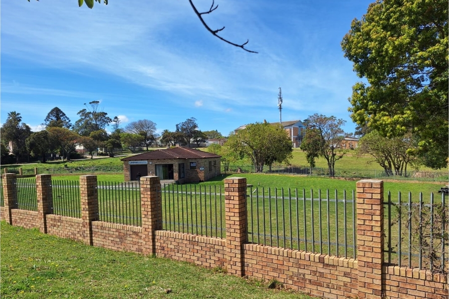 2 Bedroom Property for Sale in Humansdorp Eastern Cape